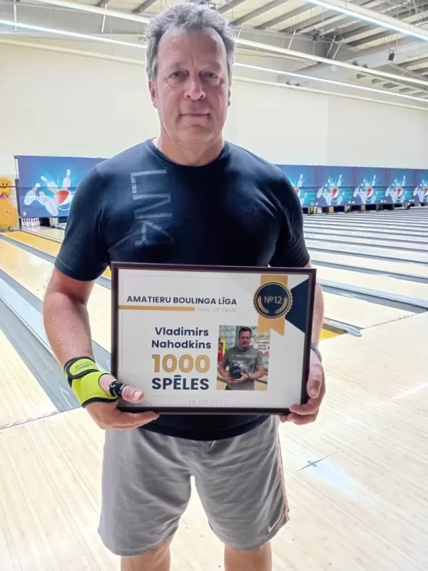 Vladimirs Nahodkins - 1000 spēles ABL